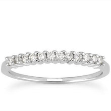 14k White Gold Raised Shared Prong Diamond Wedding Ring Band, size 4.5