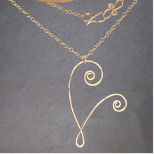 Letter pendant - Gold